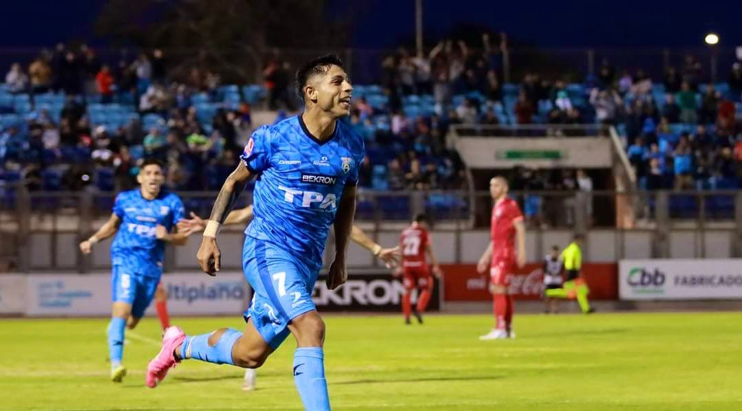 Tres futbolistas entre los sancionados por dopaje en Chile 