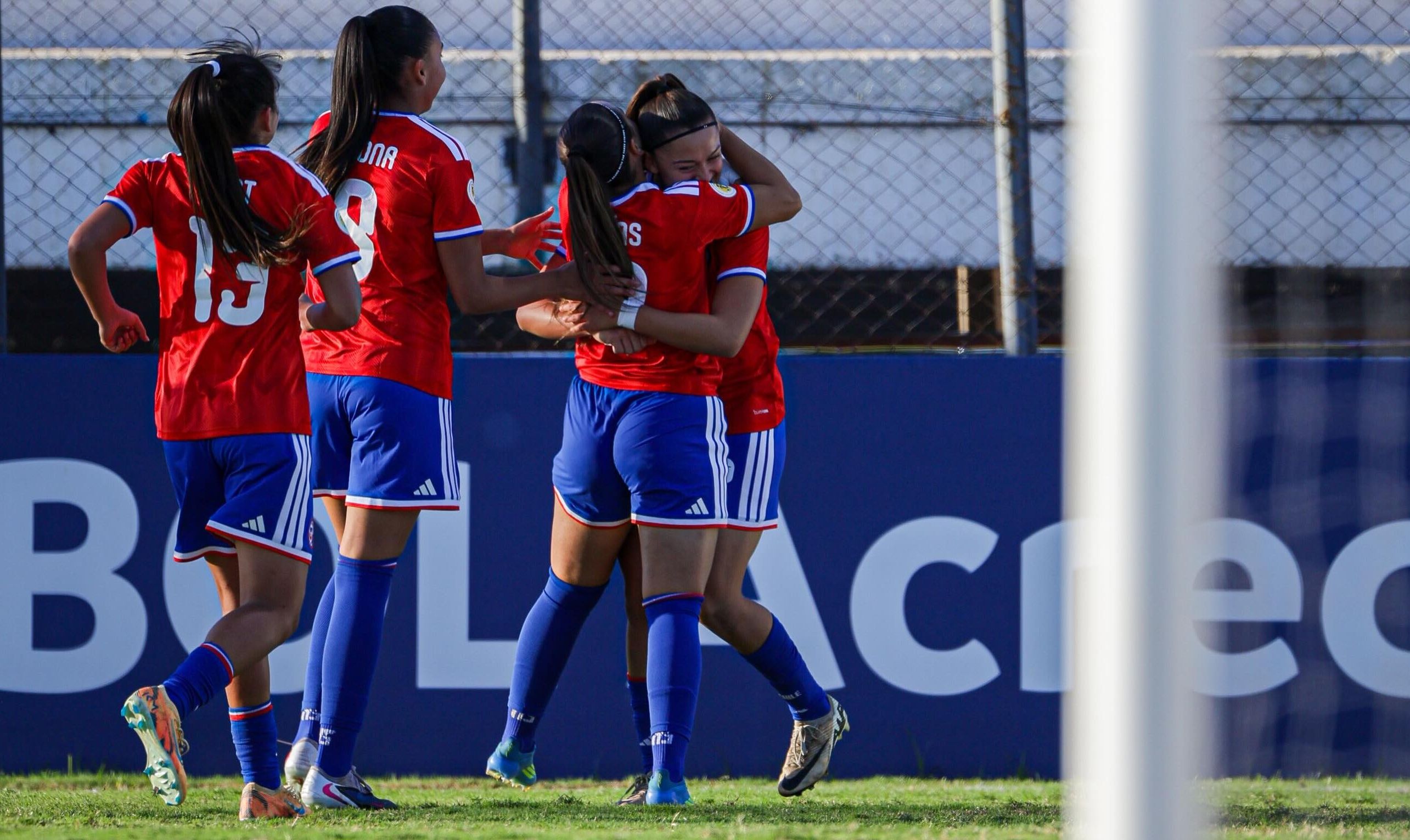 La Roja Femenina gana en la agonía a Ecuador y clasifica al Mundial de Marruecos