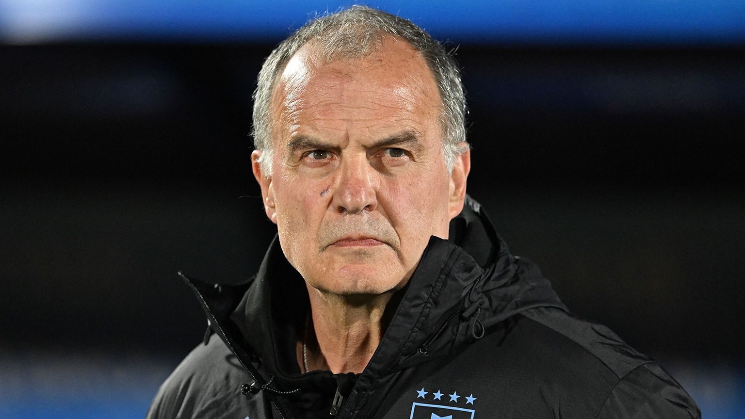 Mira acá la conferencia de Marcelo Bielsa en Uruguay