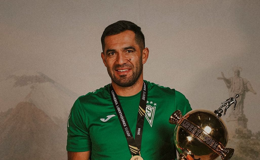 Discusión, renuncia y vuelta al primer equipo: la teleserie de Santiago Wanderers con Felipe Salinas