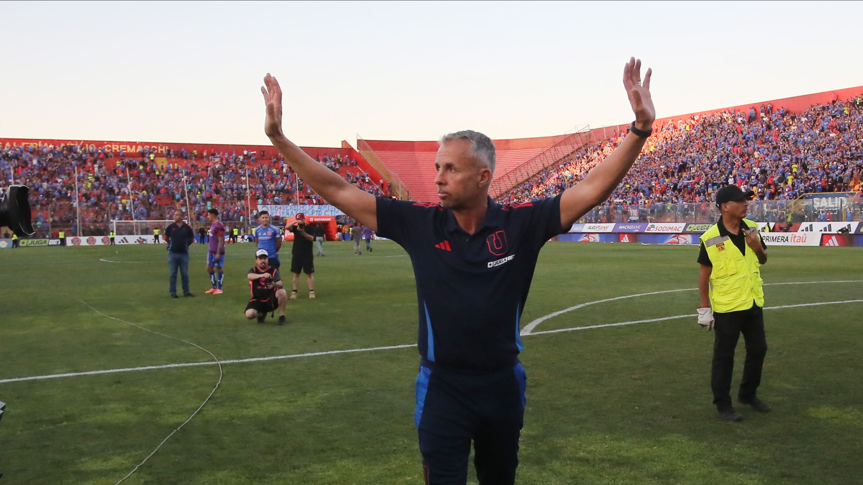 Hinchas de TikTok: ¿Qué hizo Álvarez para ser amado en la U?
