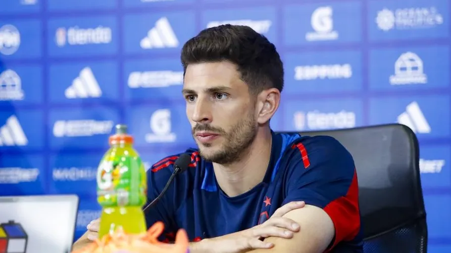 ¿Debe la U comprar el pase de Lucas Di Yorio?