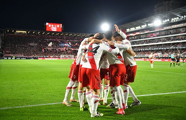Los chilenos con vida en Copa Libertadores