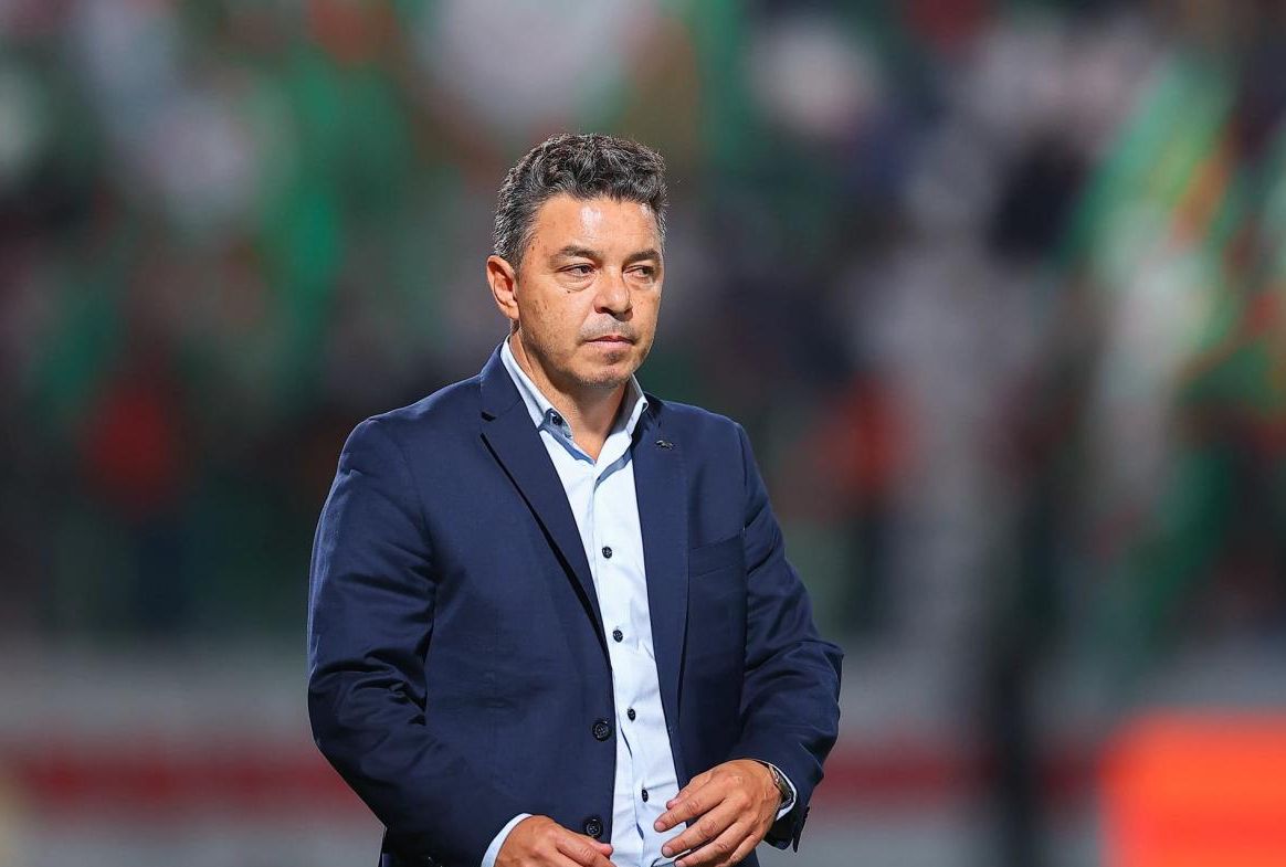 Arde River: "que se vayan todos"