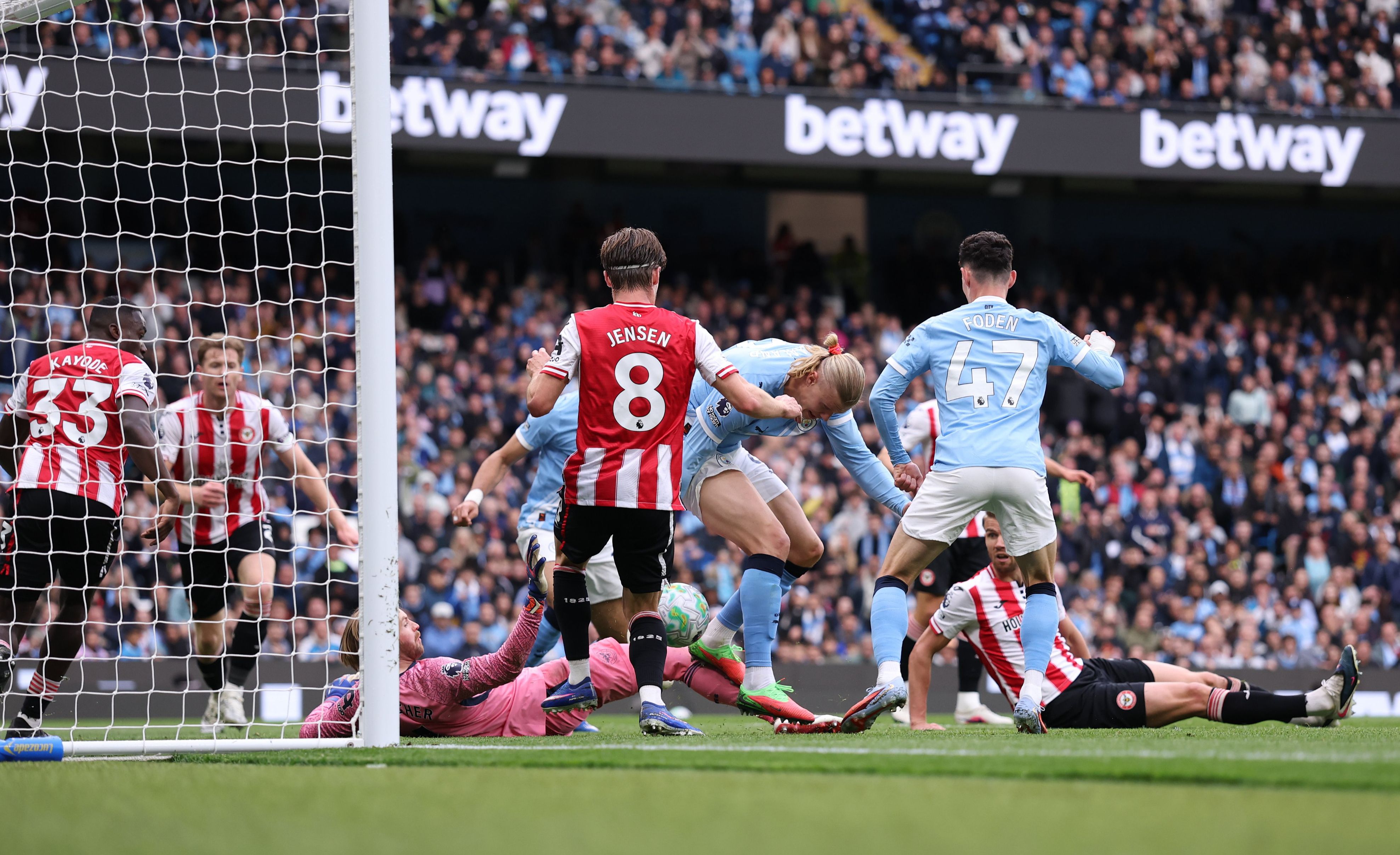 Premier League da un golpe a las reglas del torneo con novedosa propuesta
