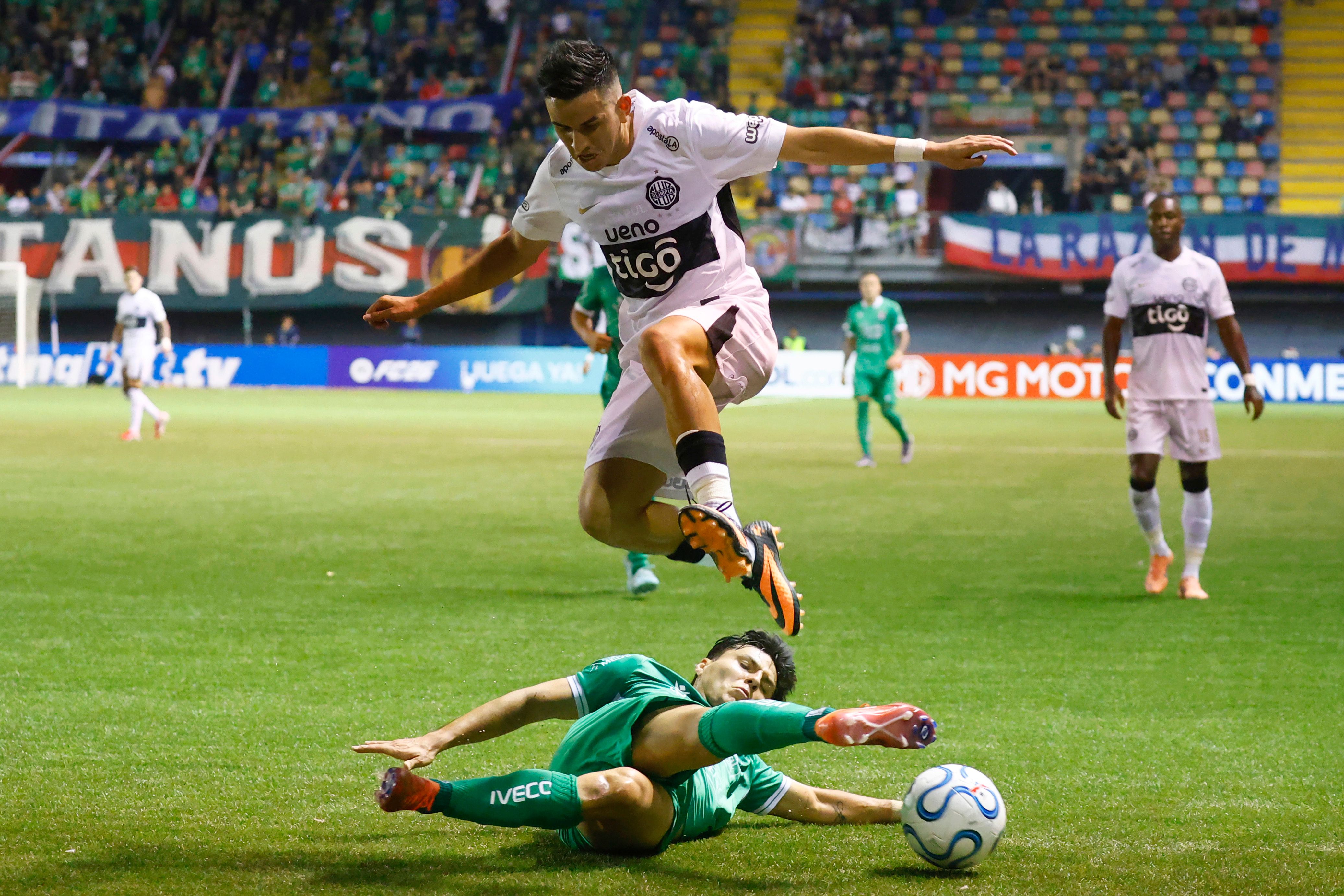 Audax no pudo con el oficio de Olimpia