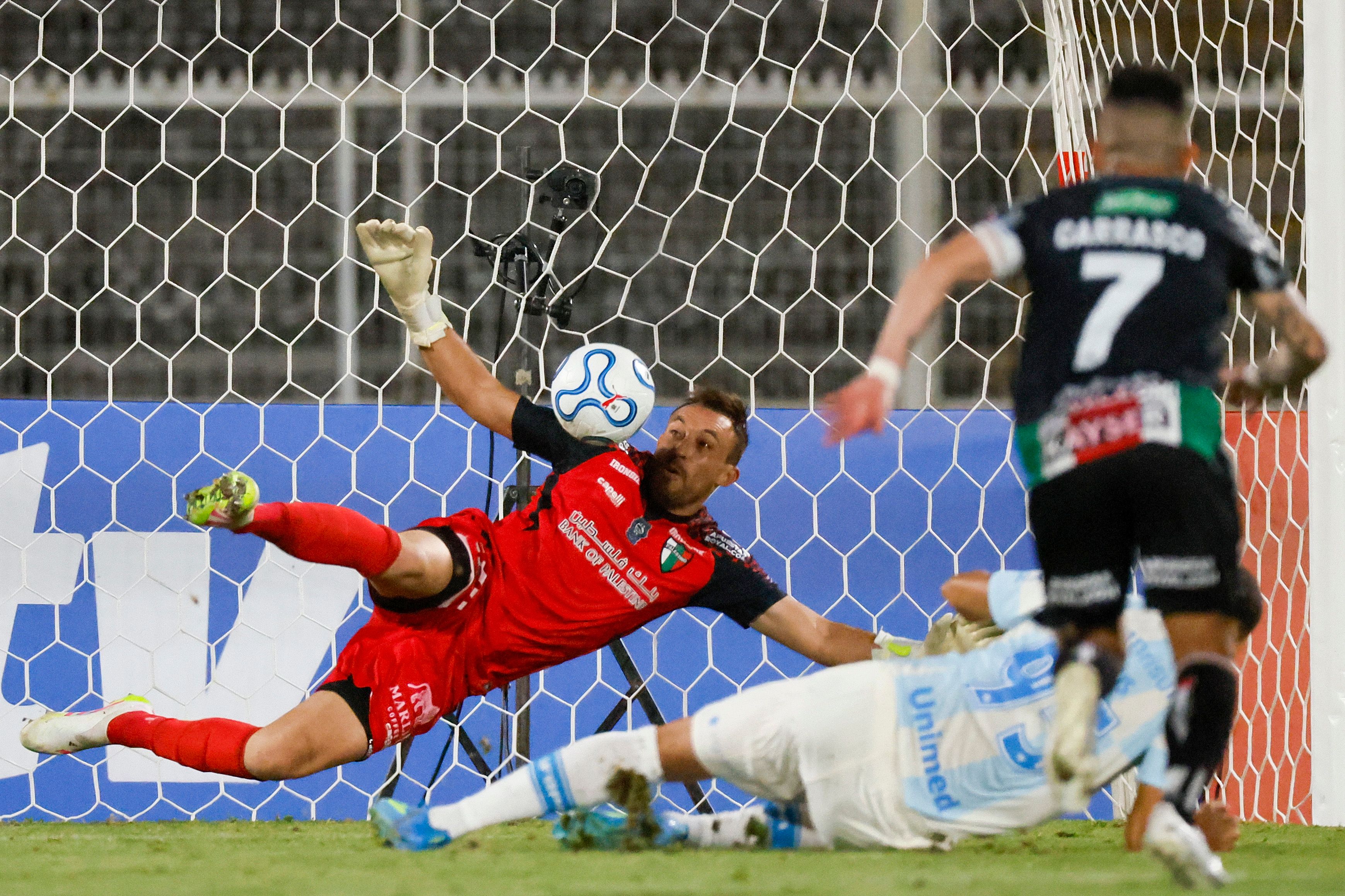 Ni pateando tres penales Gremio le pudo ganar a Palestino