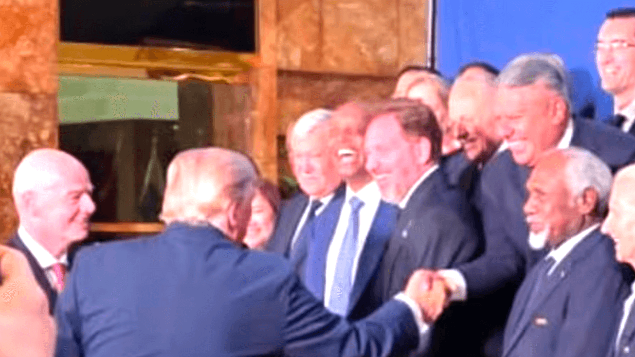 Trump: risas con Chiqui Tapia y encantado con Messi