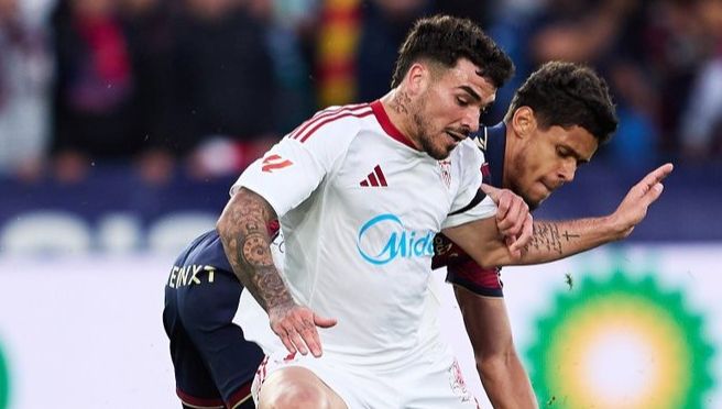  Sevilla queda en la cornisa del descenso tras perder ante el Levante
