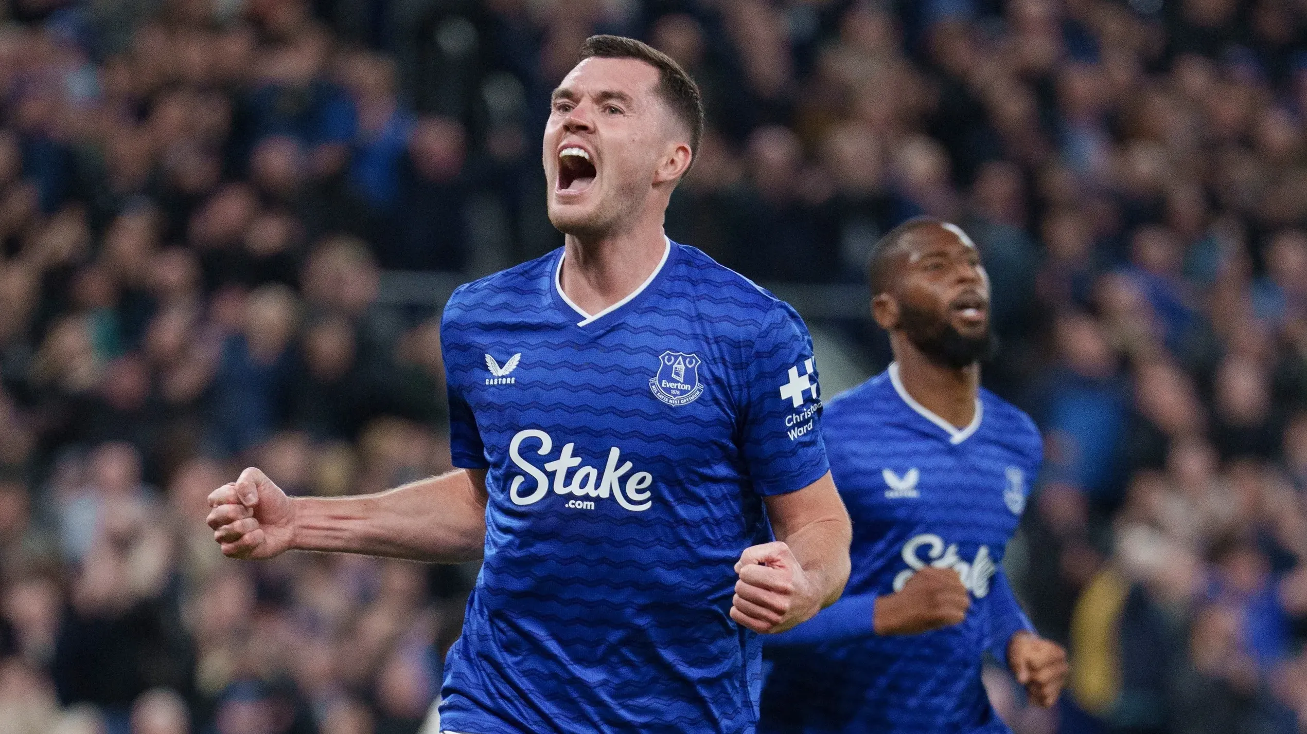 Los millonarios lazos de las casas de apuestas con la Premier League