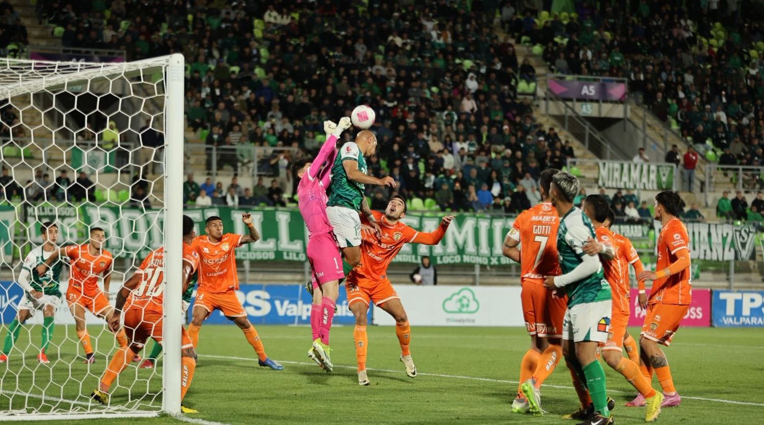 Cobreloa rescata un punto que vale oro en el Puerto