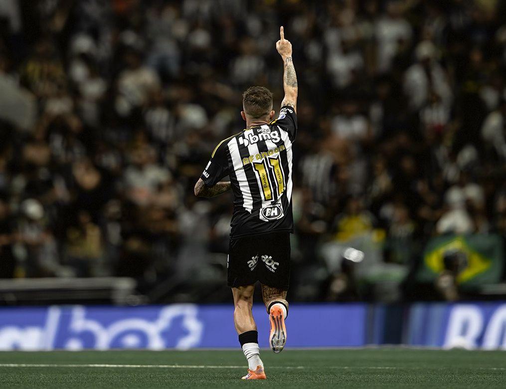 Sampaoli espera por la U: Mineiro a la final