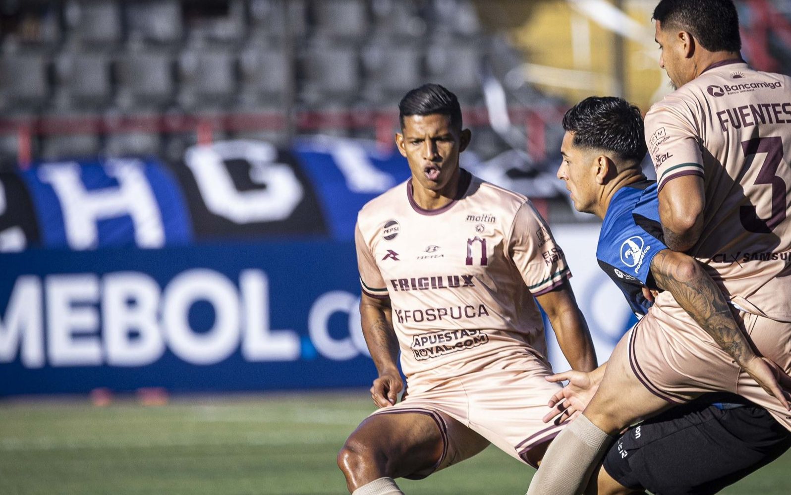 Huachipato sucumbió ante un implacable Carabobo
