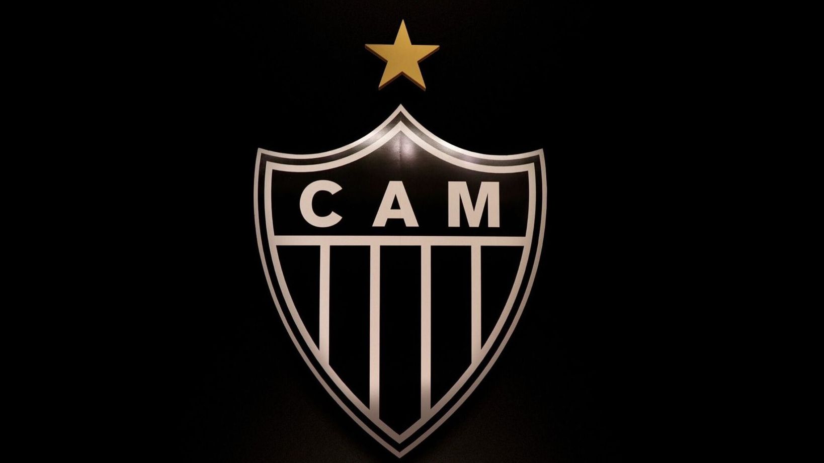 Atlético Mineiro responde al malestar de Palestino por Iván Román