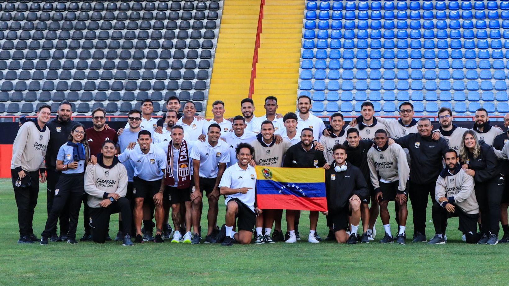 Vergüenza en el CAP: Carabobo denuncia racismo tras eliminar a Huachipato