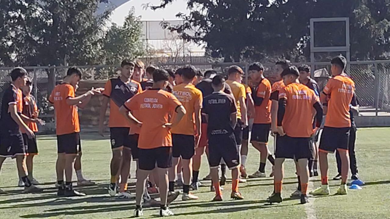 Cobreloa se arma para el 2026 y Codelco aportará al Fútbol Formativo