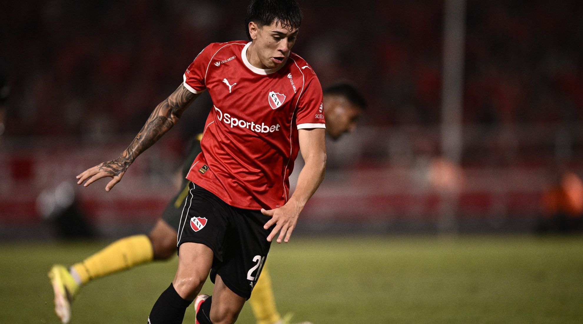 Maxi Gutiérrez fue protagonista en triunfo de Independiente