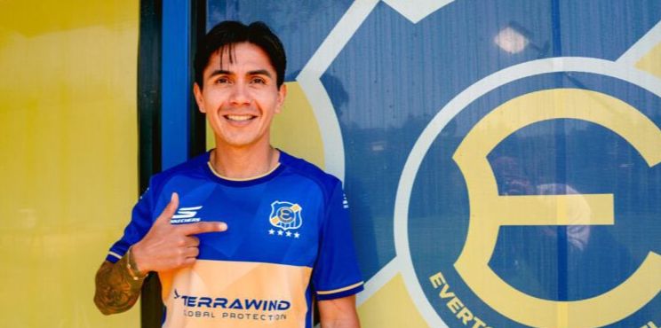  Everton rescinde contrato a refuerzo mexicano tras accidente de tránsito