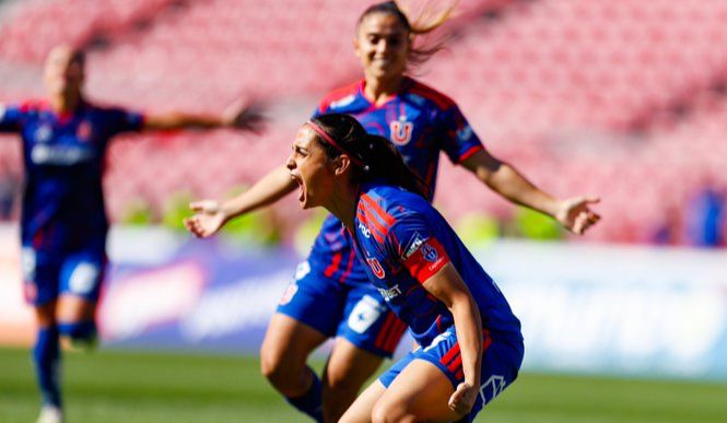  La U se queda con el clásico femenino al superar a la UC