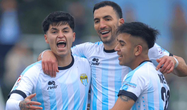Magallanes se rehabilita a costa de una errática Unión