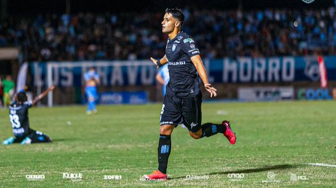 Clásico entre San Marcos con Iquique terminó con incidentes