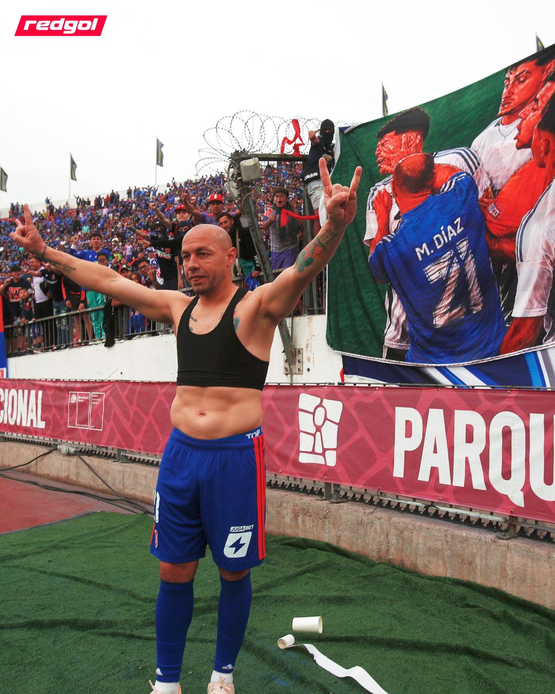 Marcelo Díaz FC: una postal insólita
