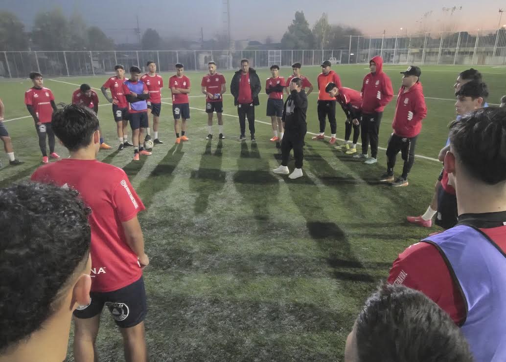 Deportes Hualpén, 1 punto, 109 goles en contra, primer descendido del fútbol chileno