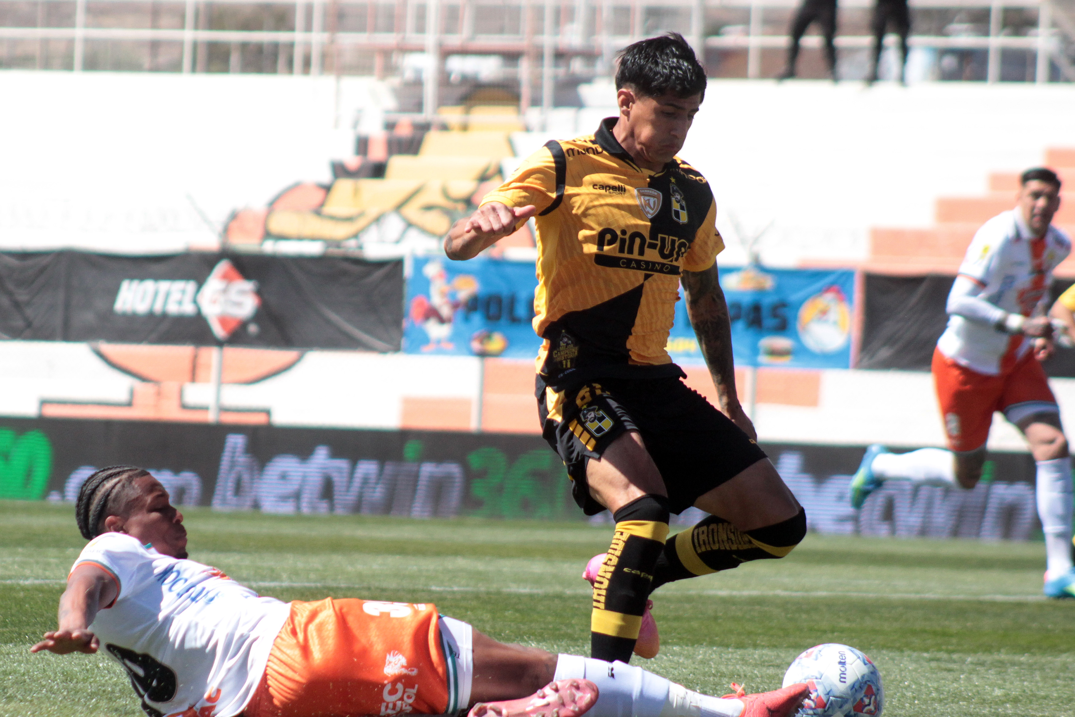 Sufriendo al final Cobresal logró tres puntos de oro al derrotar a Coquimbo 3-2