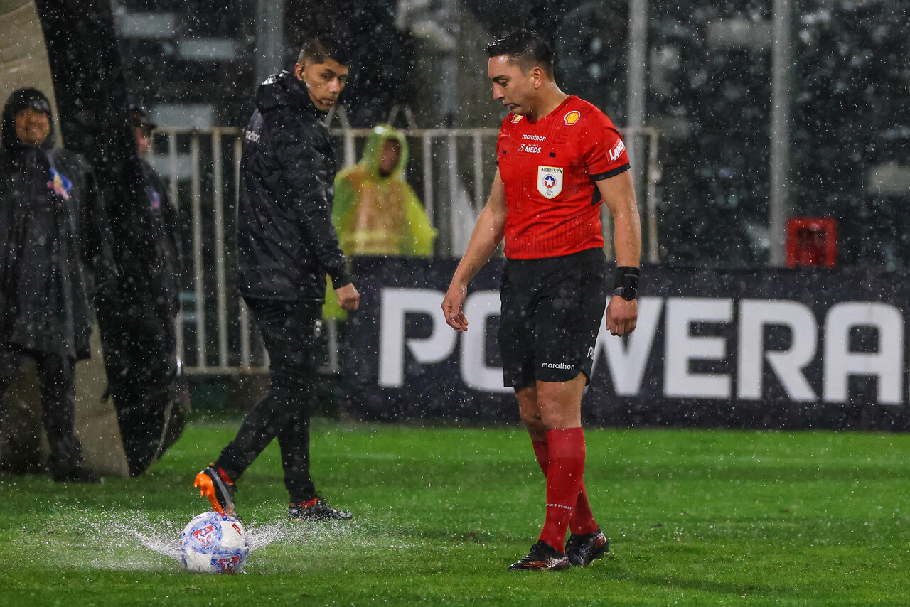 Colo Colo y Puerto Montt se jugará otra vez bajo un diluvio
